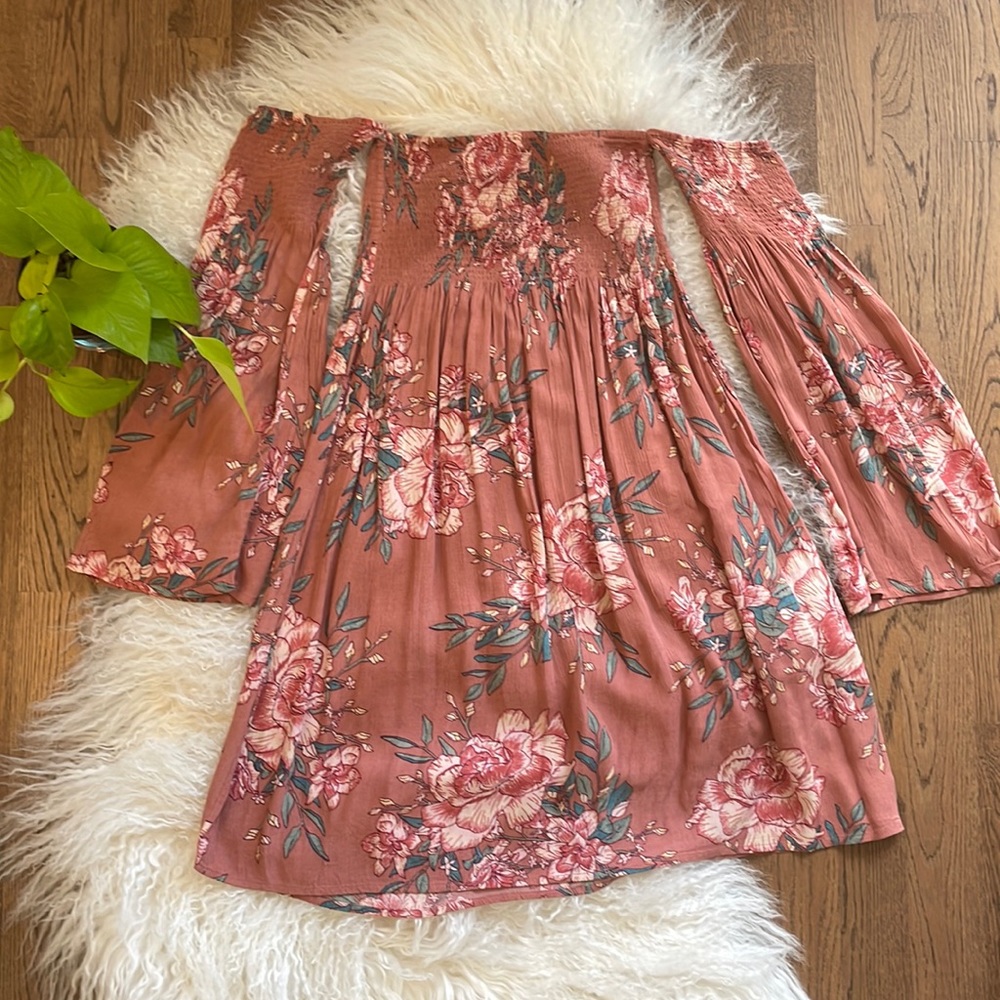 Billabong pink floral dress